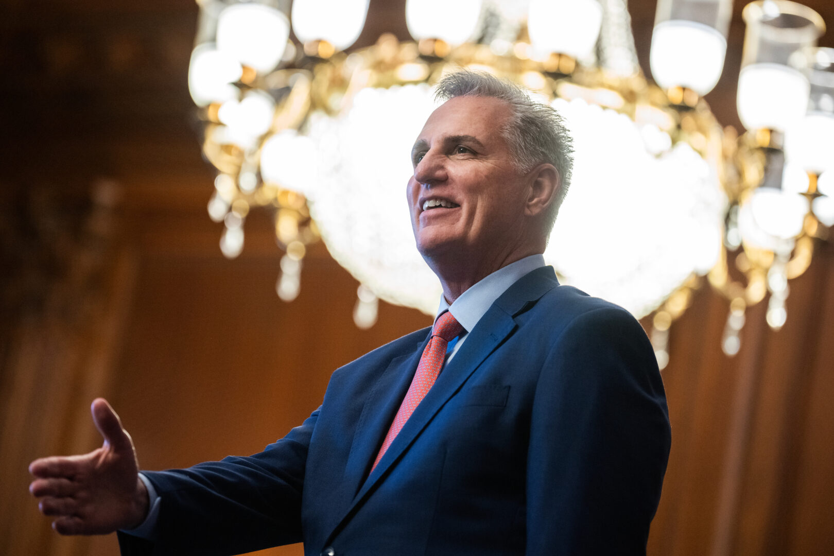 Rep. Kevin McCarthy greets staffers and members on Thursday, in one of his final photo ops as a member of the House.